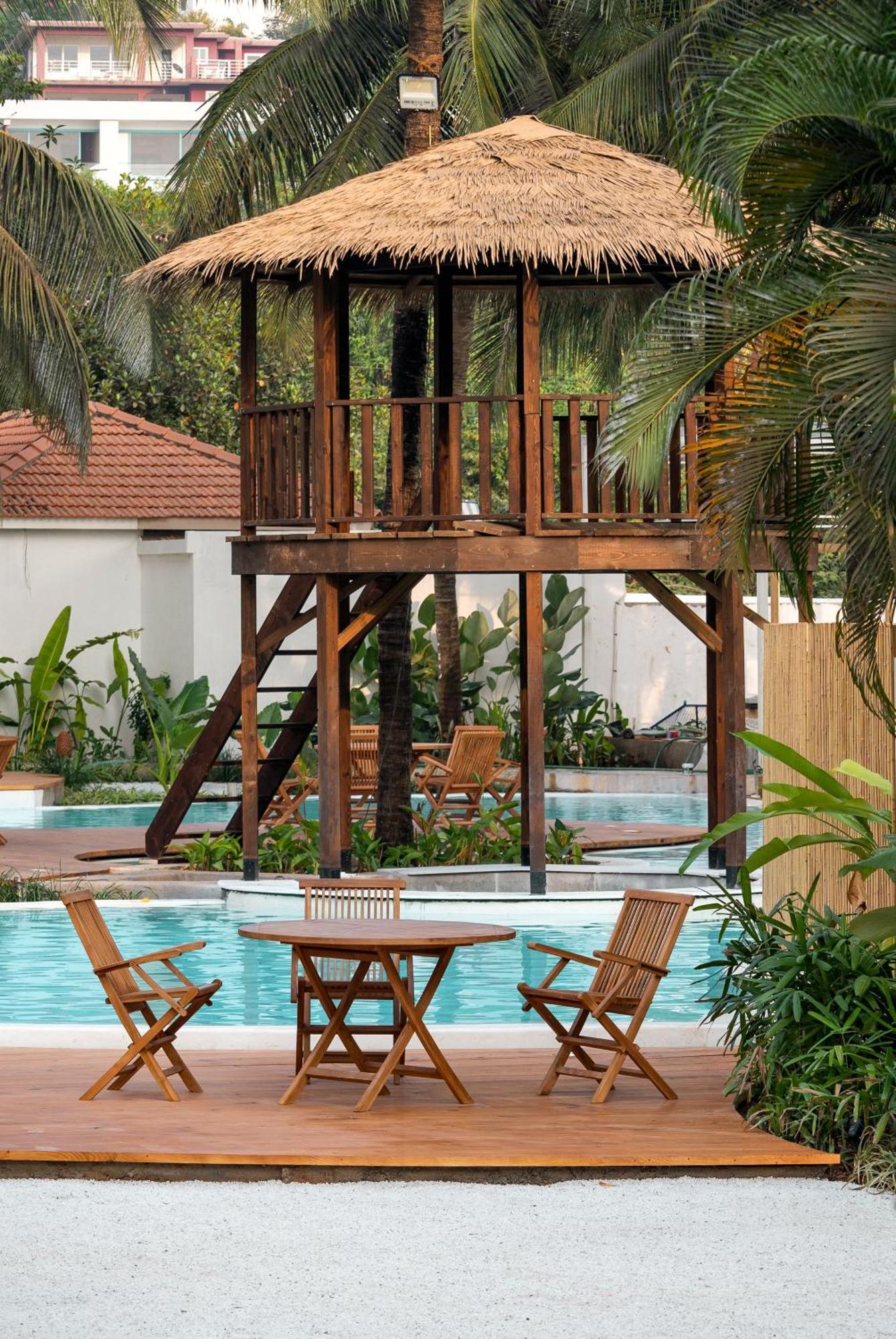 Hotel Azora By Ayatana, Goa Morjim Exterior foto