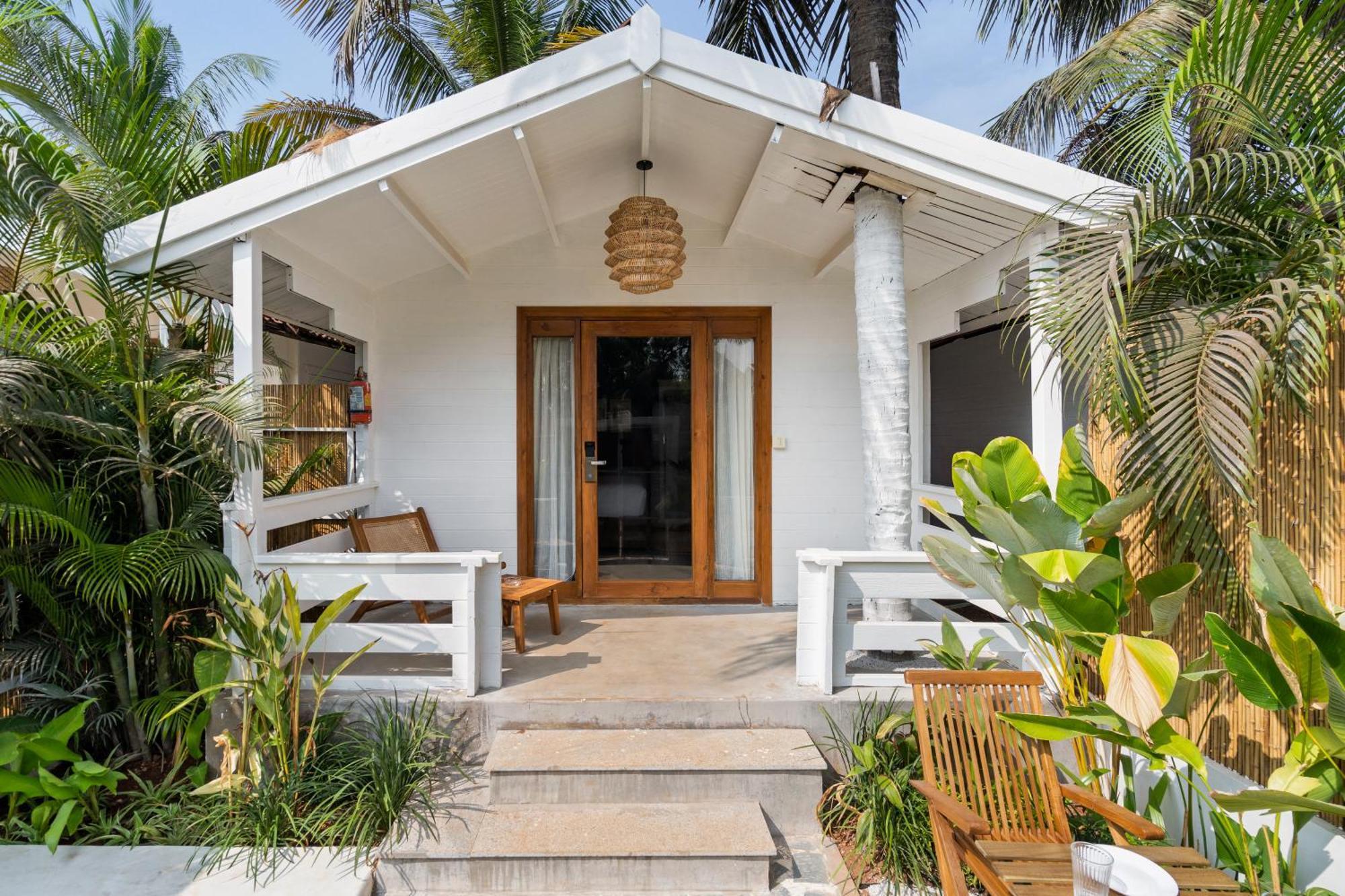 Hotel Azora By Ayatana, Goa Morjim Exterior foto
